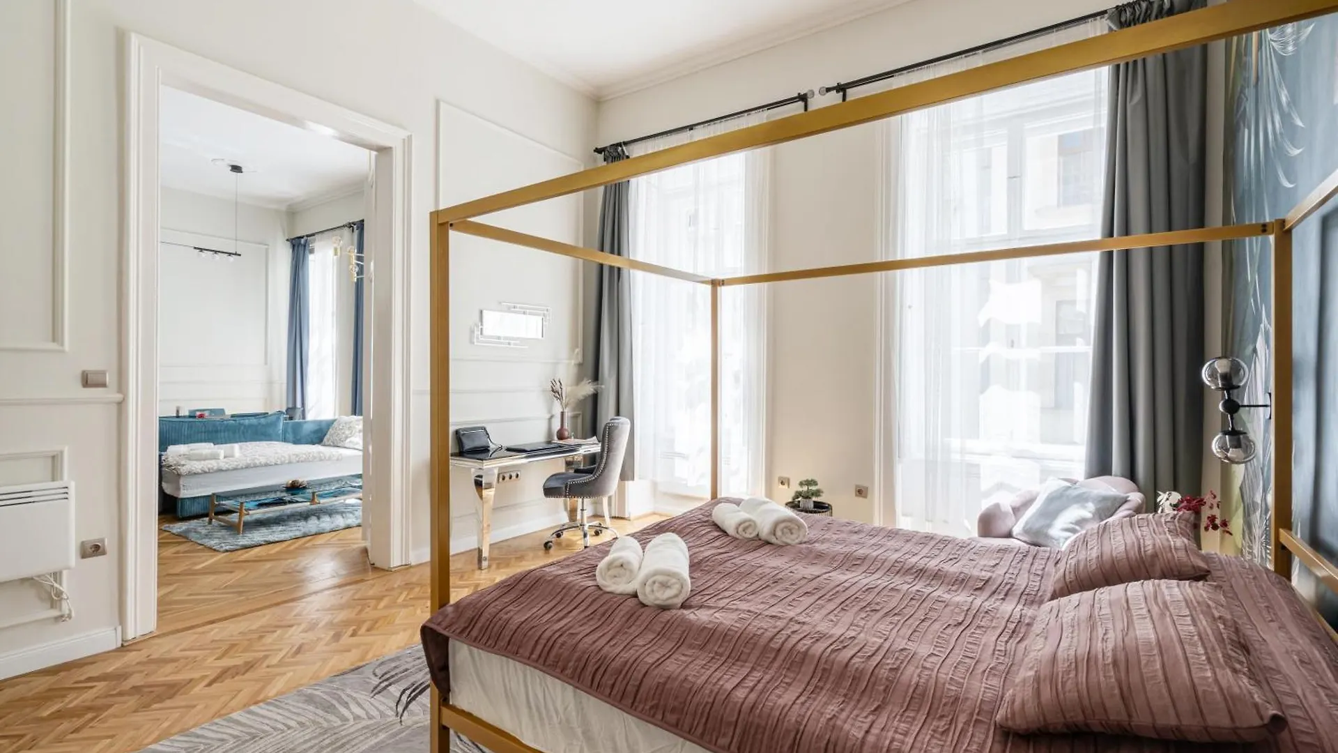 Styled Apartment Close To The River Danube. Budapest